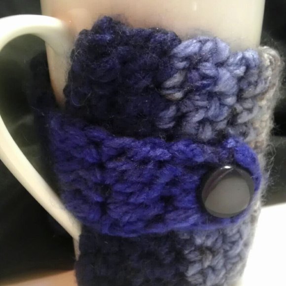 Blue Coffee Mug Cozy Keep It Hot Cover Cup Sleeve Crochet Cozi Tea Drink NWT - Picture 7 of 7